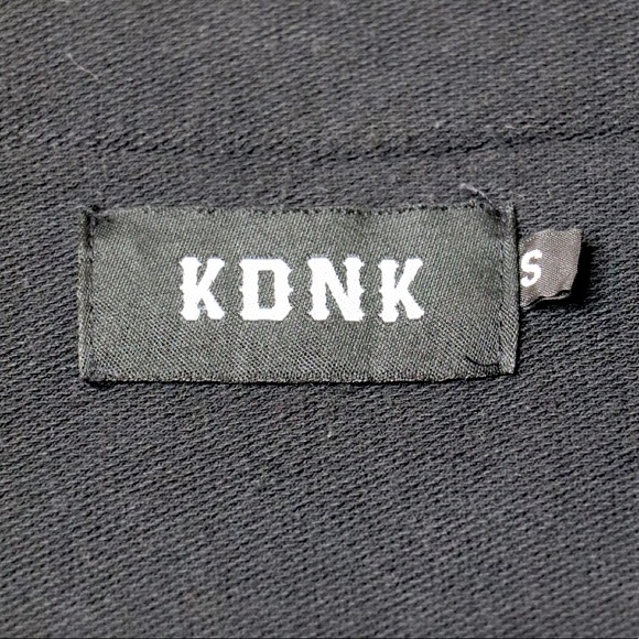 Black Baseball-Style Button-Up Shirt - Picture 3 of 4